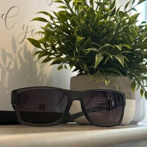 REACTION Kenneth Cole Sunglasses